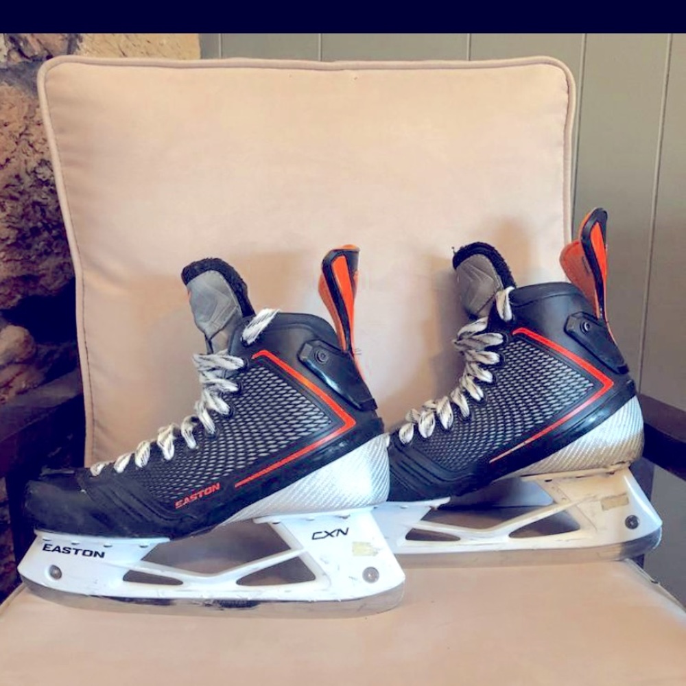 COPY - Easton Mako hockey skates!!! Men’s size 9.…